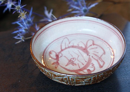 赤絵魚紋鉢