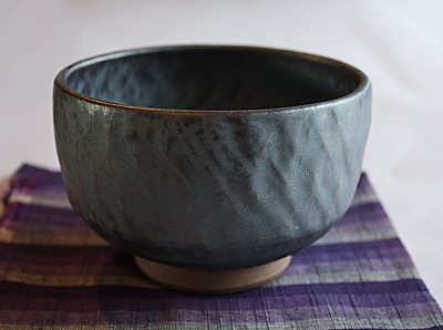 鉄釉抹茶碗